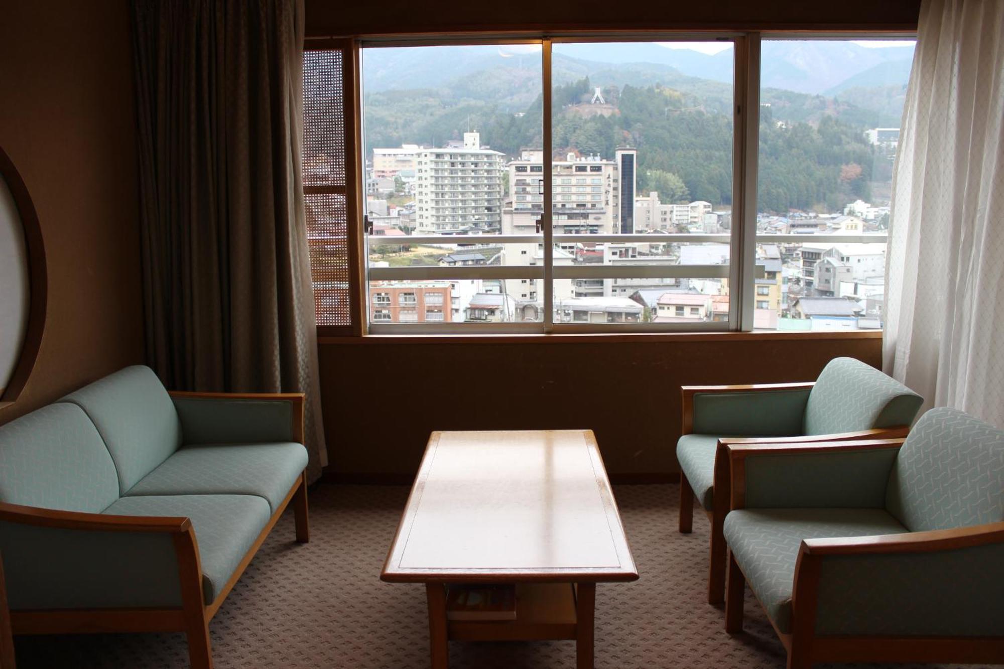 فندق جيرو أونسين سويميكان الغرفة الصورة A room at the hotel