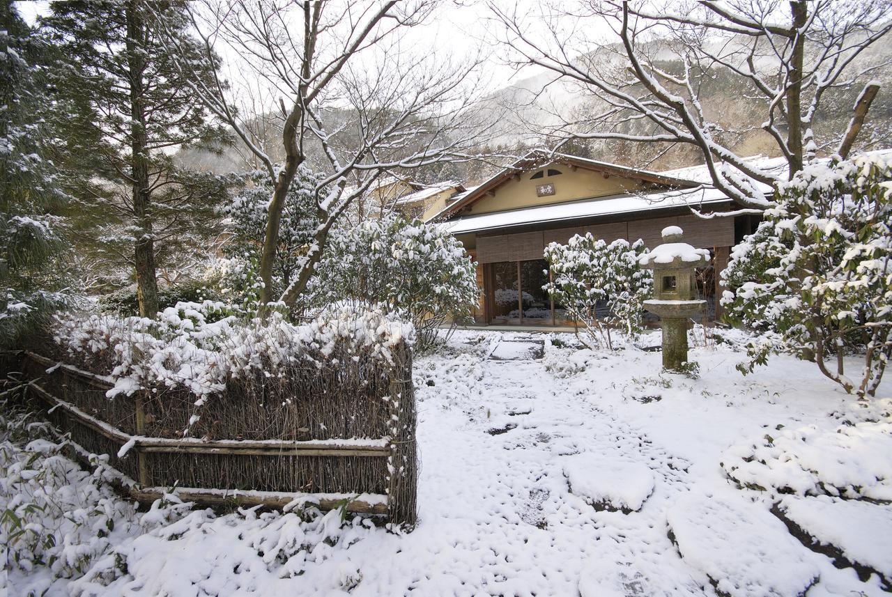 فندق جيرو أونسين سويميكان المظهر الخارجي الصورة A tea house in Kyoto