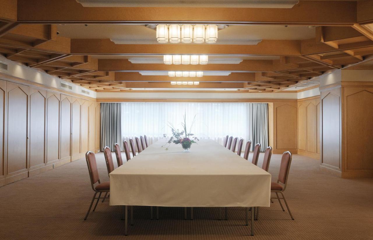 فندق جيرو أونسين سويميكان المظهر الخارجي الصورة The boardroom of the Prime Minister
